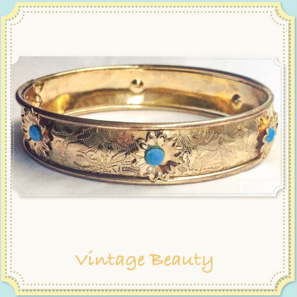 💠Lovely VINTAGE Embellished Bracelet. NEW w/o Tag - Picture 1 of 3